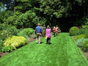 Garden touring in the Seattle garden of Mrs. Alison Andrews