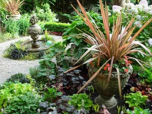 Robyn and Don Cannon's oft-photographed Seattle hillside garden - inspiring and lavish