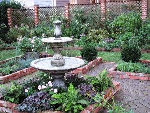 A charming Southern garden, Raleigh's Rose Cottage