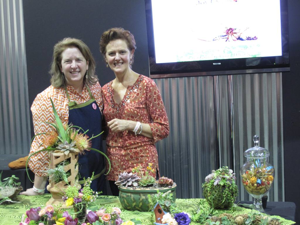 It was wonderful to have Nell Foster of Joy Us Gardens come to the stage to share her succulent crafting projects.