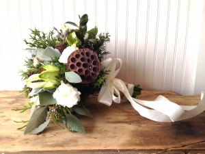 Here's what a winter bridal bouquet looks like in Rhode Island. Stunning!