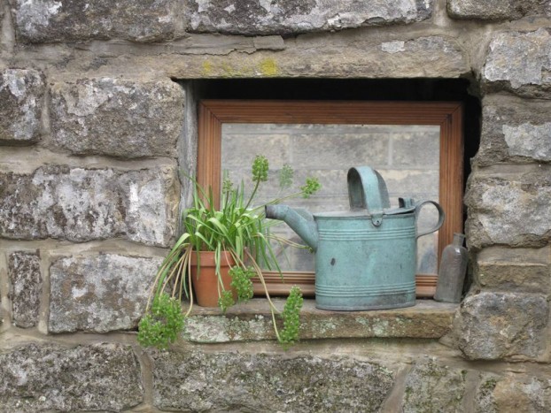 A quiet vignetter at Hoo Hole House caught my eye. Even the utilitarian is treated as a thing of beauty through Sarah's eyes.