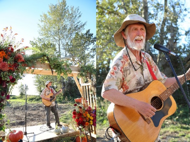 Linda Blue captured Dennis performing at his own farm, Jello Mold, as a special feature of the Field to Vase Dinner Tour in September.