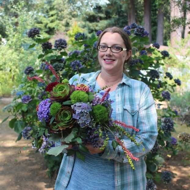 Terri Schuett, Happy Vine, based in northern Arizona, came all the way to Santa Cruz to play with flowers!