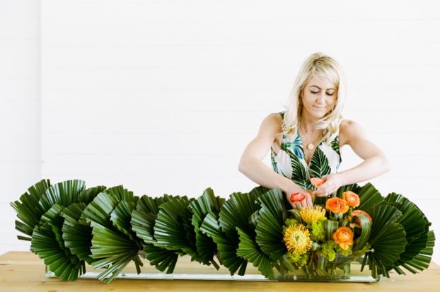 A recent contemporary design project that Morgan created using only American-grown flowers
