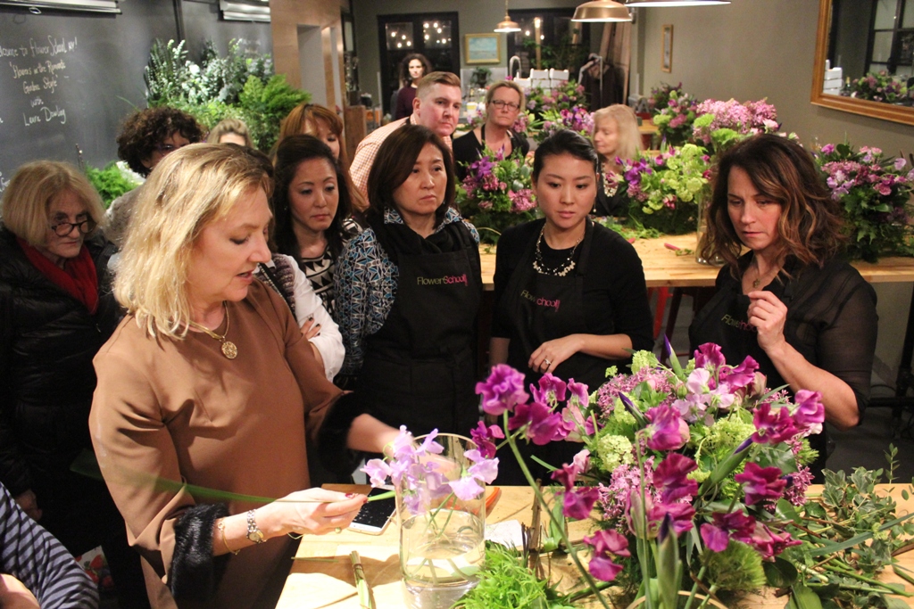Students at FlowerSchool New York were enthralled by the chance to work directly with Laura Dowling at an early February 2016 workshop.